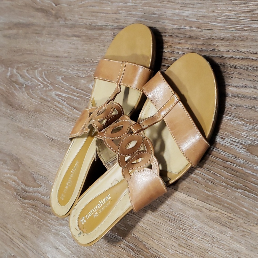(10M) Naturalizer N5 Comfort Bohemian Wedge Heel Mule Sandals Neutral Coastal